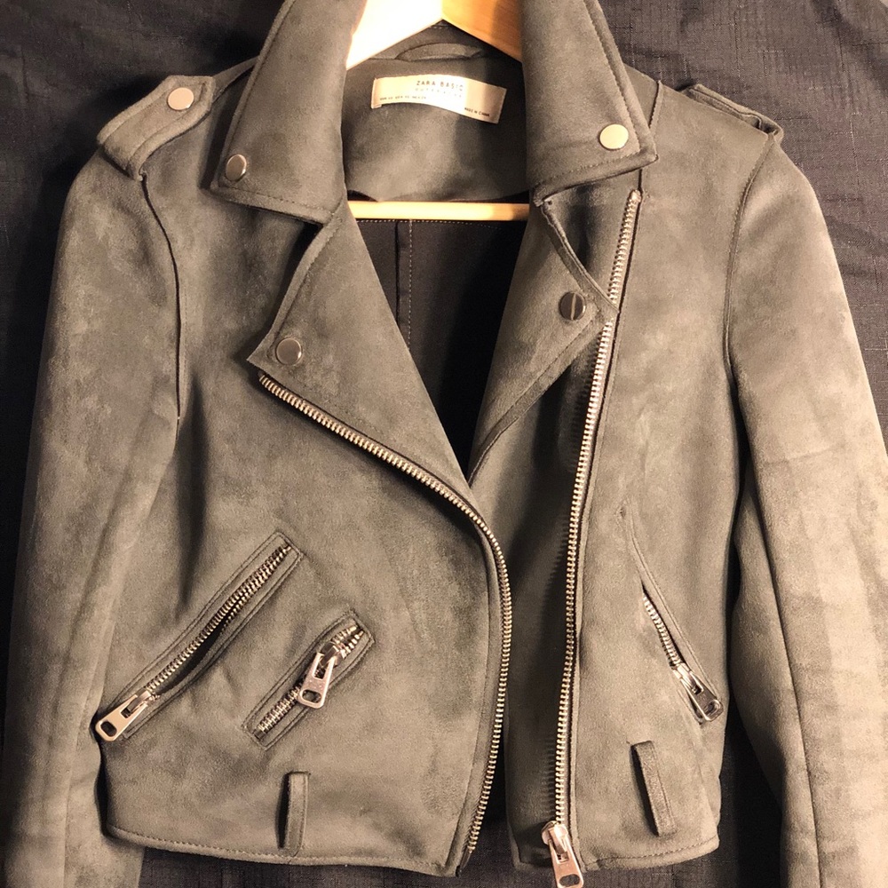 Cropped Zara Jacket